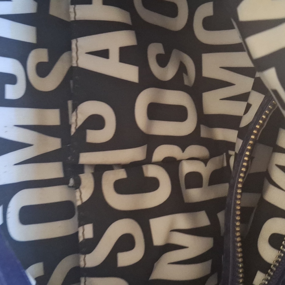 Marc by Marc Jacobs Deep Navy Leather Shoulder Bag with Silver Plaque - Picture 6 of 10